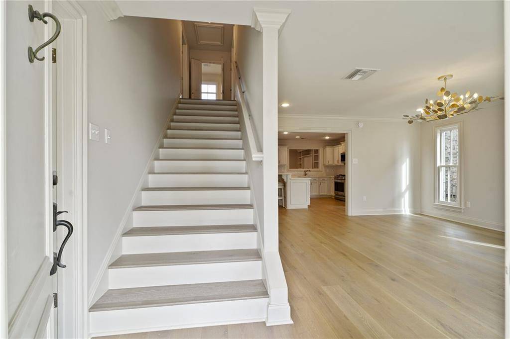 Metairie, LA 70003,2232 N Starrett Road