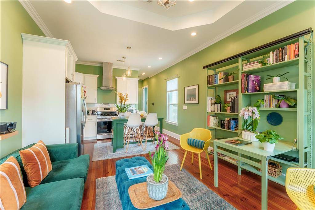 New Orleans, LA 70116,1932 Lapeyrouse Street