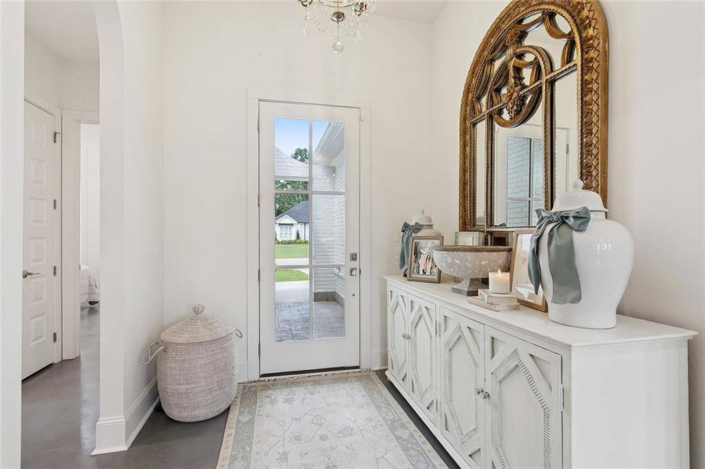 Covington, LA 70433,5036 Twin River Place