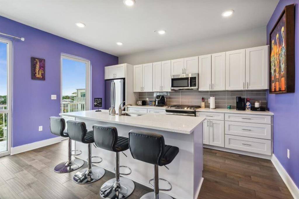 New Orleans, LA 70117,900 Bartholomew Street #520