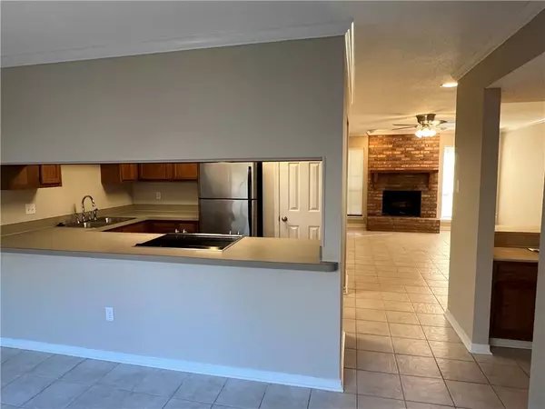 Mandeville, LA 70471,627 N Village Lane #B