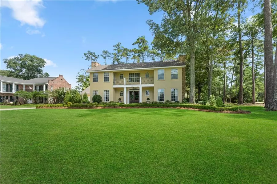 258 Evangeline Drive, Mandeville, LA 70471