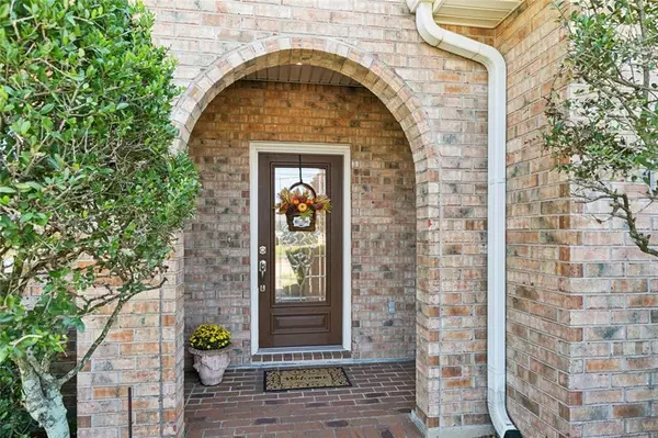 Metairie, LA 70003,4117 Green Acres Road