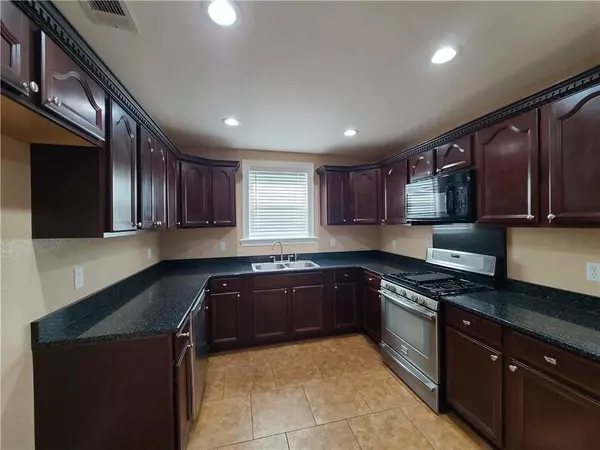 Chalmette, LA 70043,3100 Ivy Place