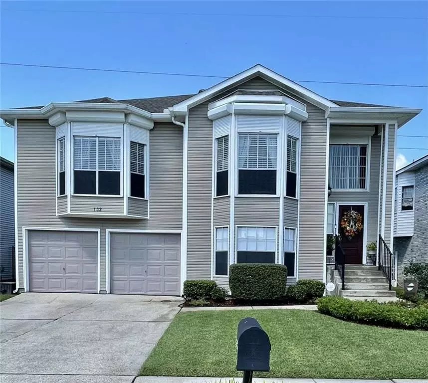 Gretna, LA 70056,132 Southwood Drive