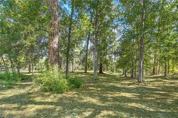 Covington, LA 70433,11 Lake Forest Drive