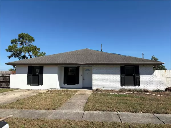 8287 Benjamin Street, Chalmette, LA 70043