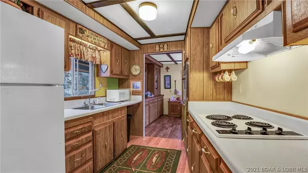 Climax Springs, MO 65324,202 House Finch DR