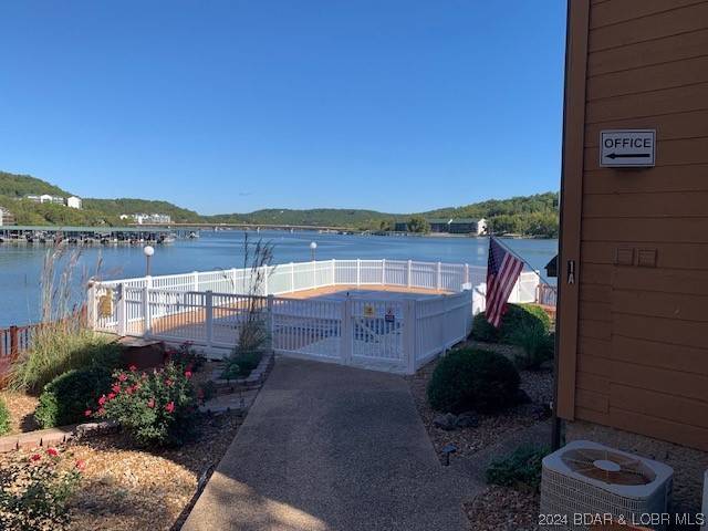 Camdenton, MO 65020,111 Rock Dove LN #3B