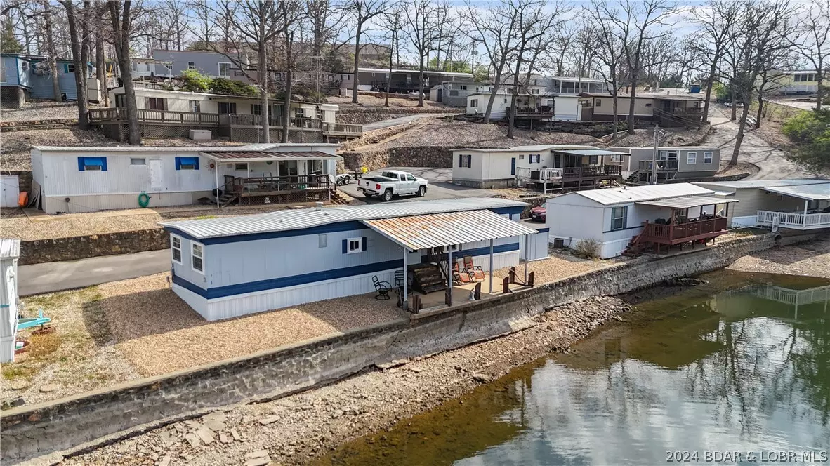 Sunrise Beach, MO 65079,131 Betlo Park DR