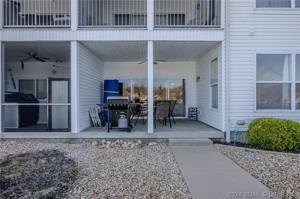 60 Knox RD #Z104, Rocky Mount, MO 65072