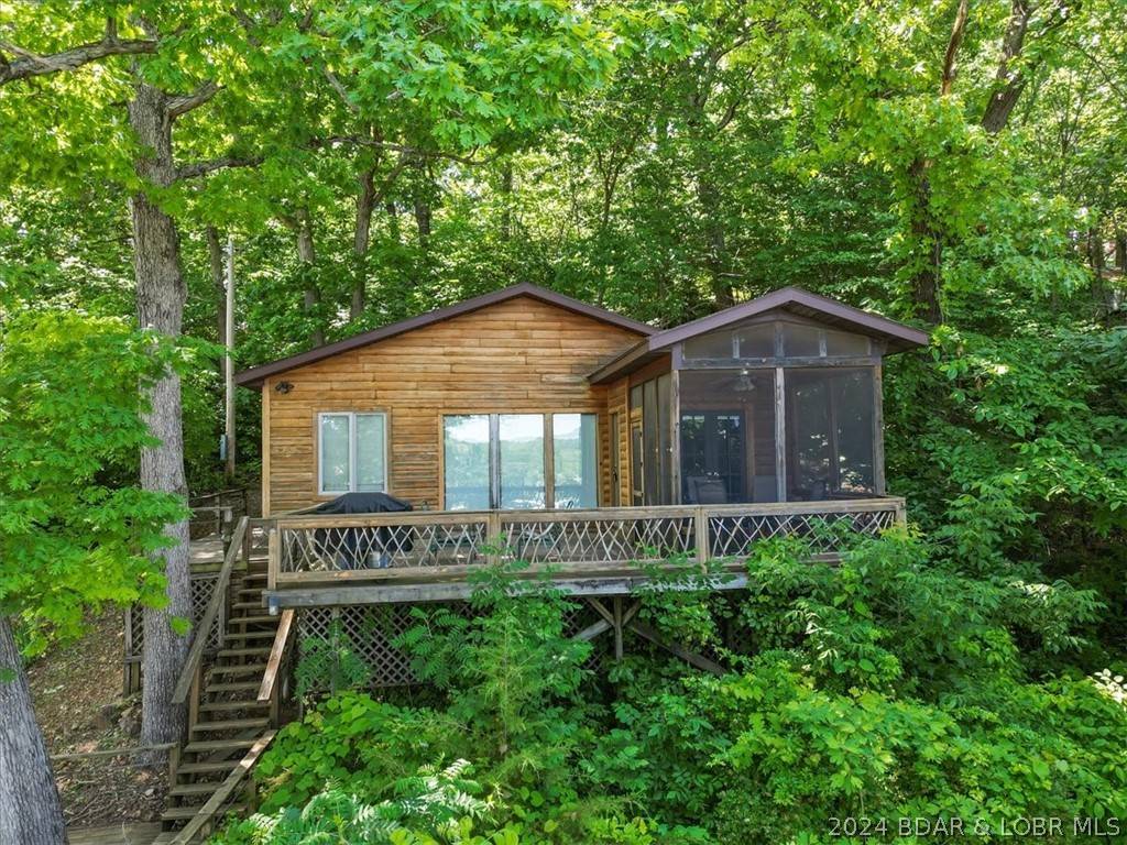 Edwards, MO 65326,2567 Pine Cove