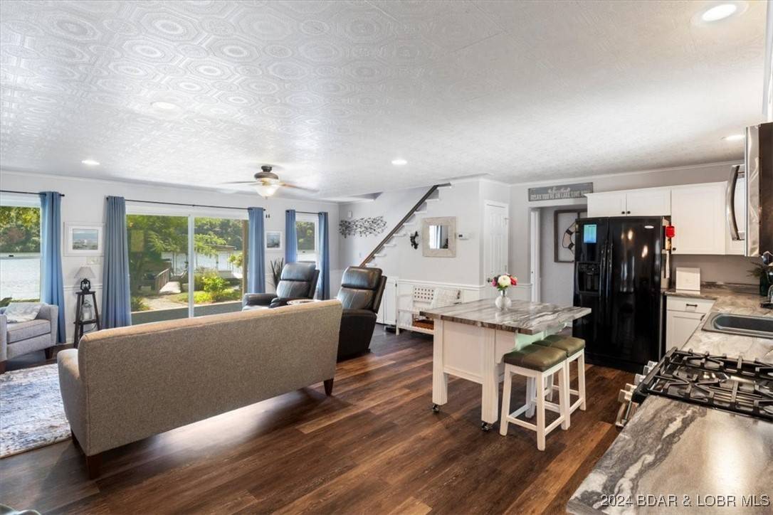 Barnett, MO 65011,25909 Indian Creek LN