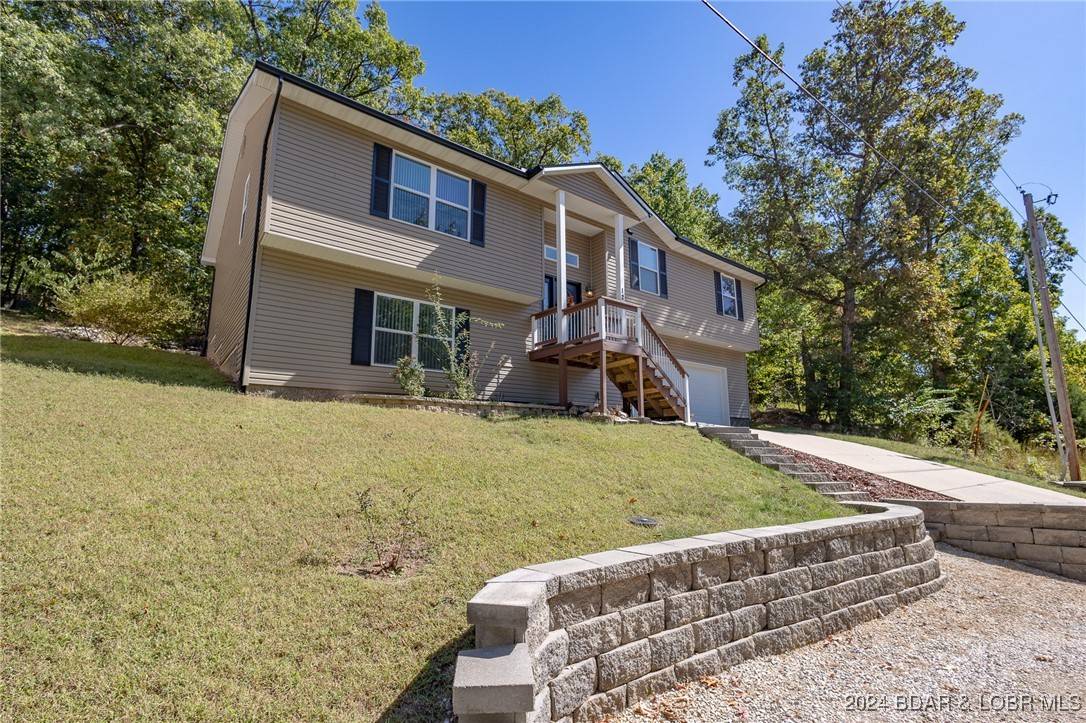 Lake Ozark, MO 65049,123 Mockingbird RD