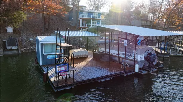 537 Beauty RD, Camdenton, MO 65020