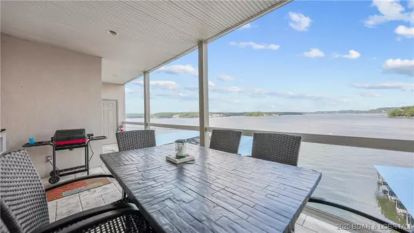 Osage Beach, MO 65065,1210 Lands End Pkwy #314