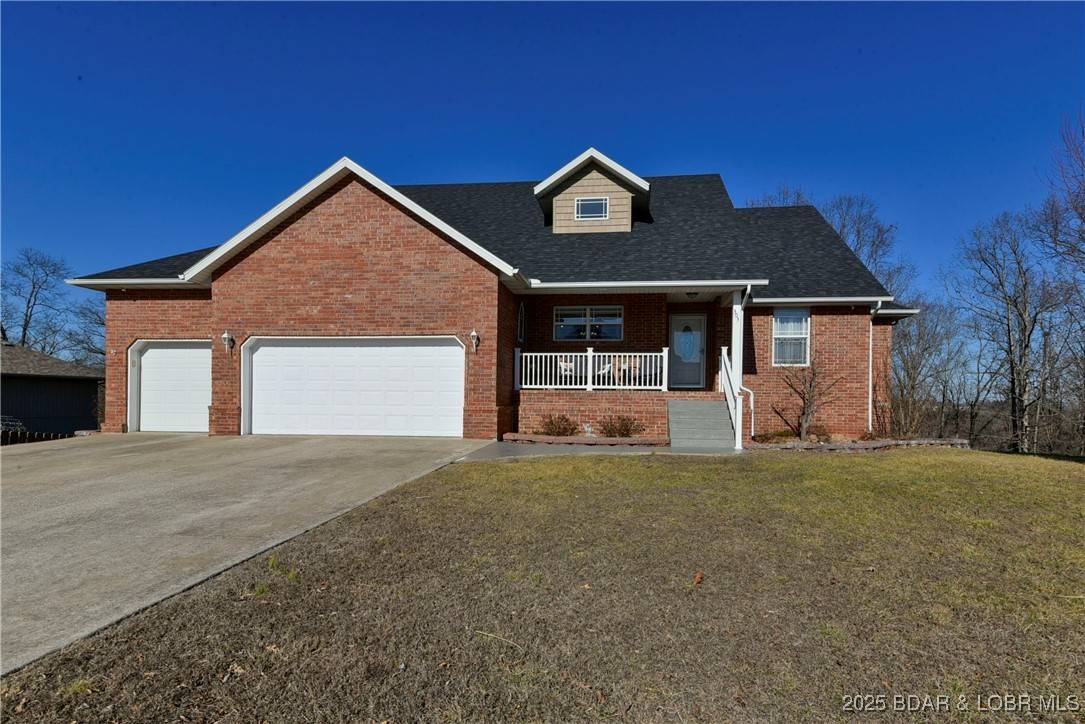 303 Southview DR, Out Of Area (lobr), MO 65616