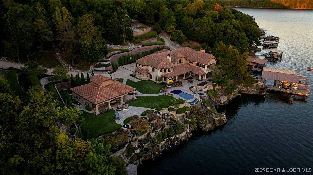 Sunrise Beach, MO 65079,120 Carson DR