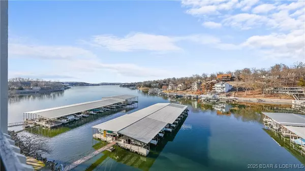 233 Indian Pointe #233, Osage Beach, MO 65065