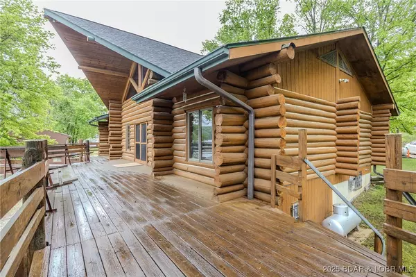 54 Scenic Shores LN, Climax Springs, MO 65324