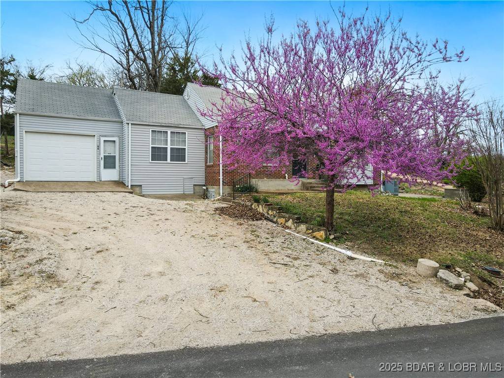 Lake Ozark, MO 65049,44 Arrowhead Beach RD
