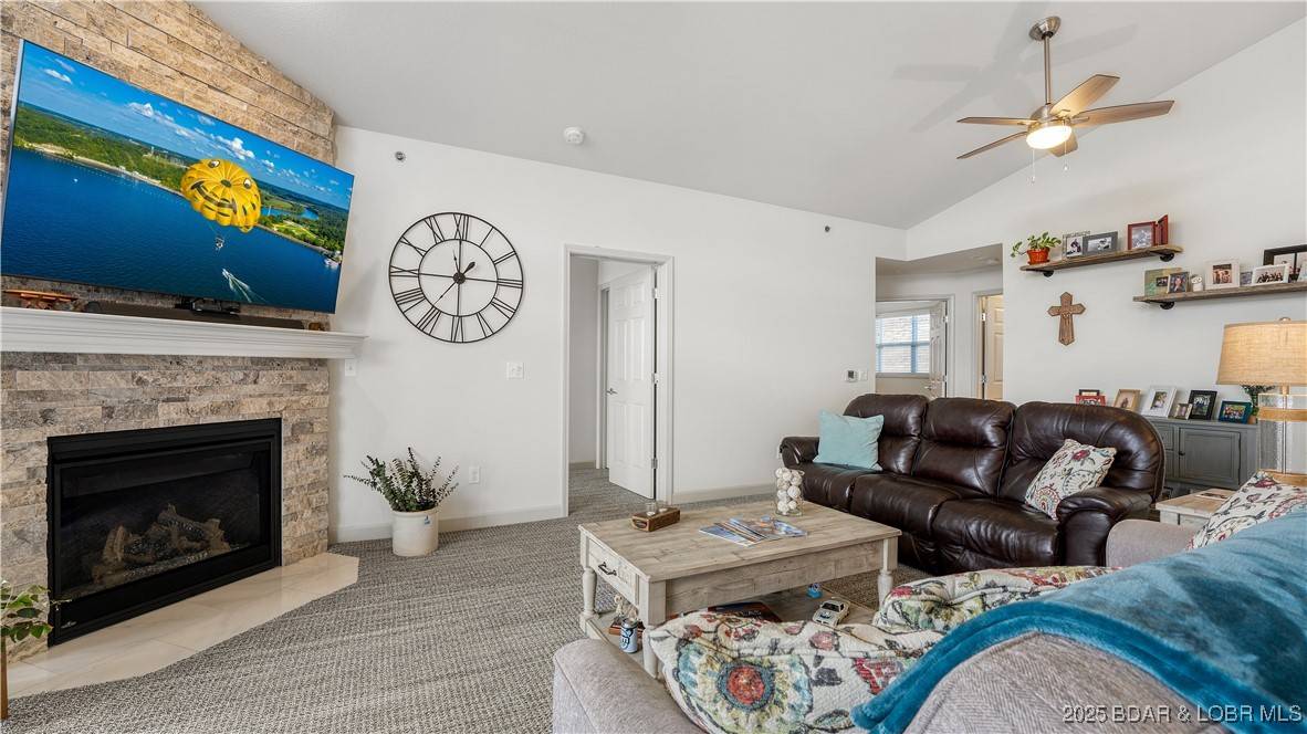 Camdenton, MO 65020,682 Summer Place DR #3A