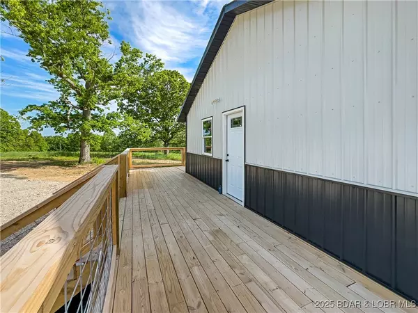 Roach, MO 65787,3053 Doc Ridgeway DR