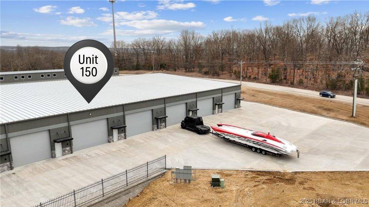 Sunrise Beach, MO 65079,255 Shawnee Bend RD #150