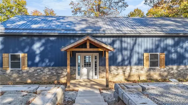 Edwards, MO 65326,834 Emerald Hills DR