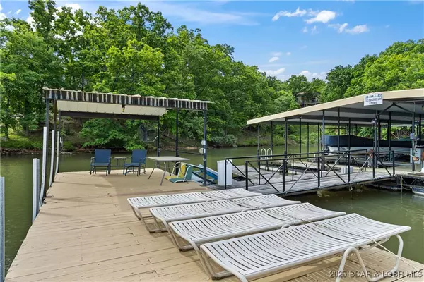 1318 Evergreen LN #4, Osage Beach, MO 65065