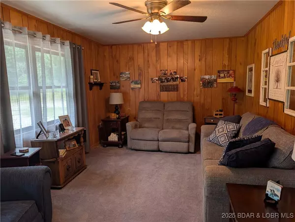 Ulman, MO 65083,231 Highway JJ