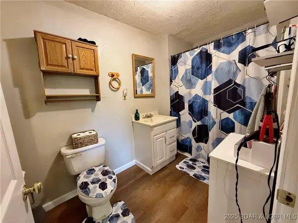 Iberia, MO 65486,776 EE HWY