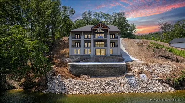257 Beachnut DR, Sunrise Beach, MO 65079