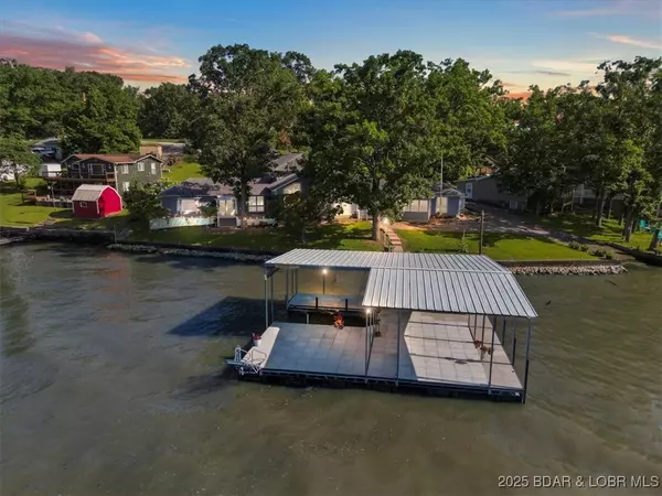 948 Cable Point DR,  Climax Springs,  MO 65324