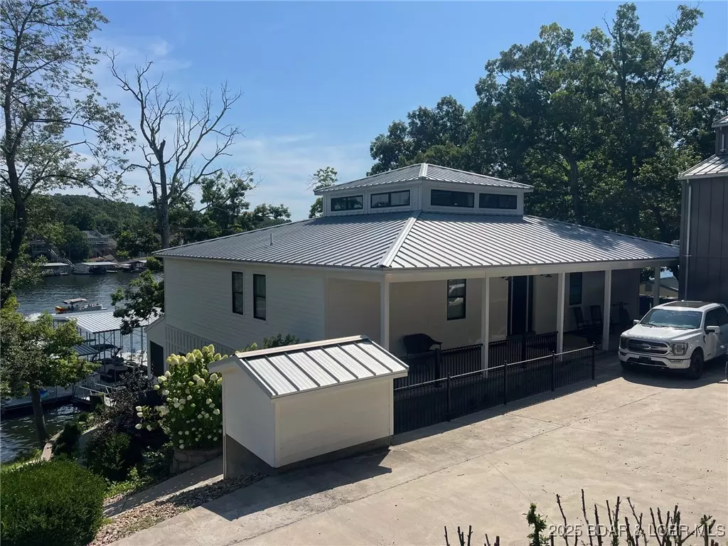 Gravois Mills, MO 65037,32951 Greenhills Rd