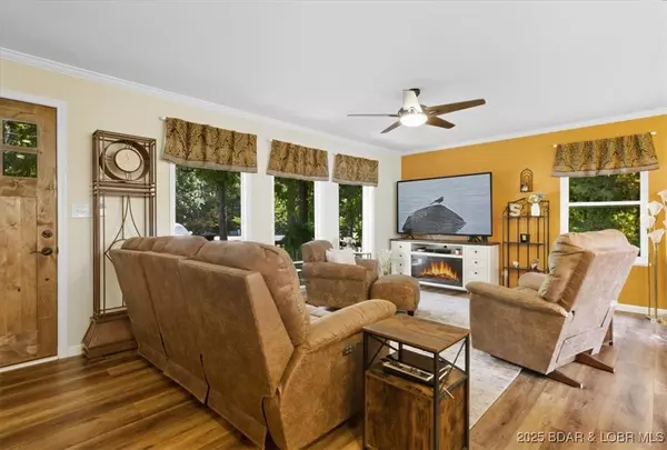 Four Seasons, MO 65049,5592 Horseshoe Bend Pkwy