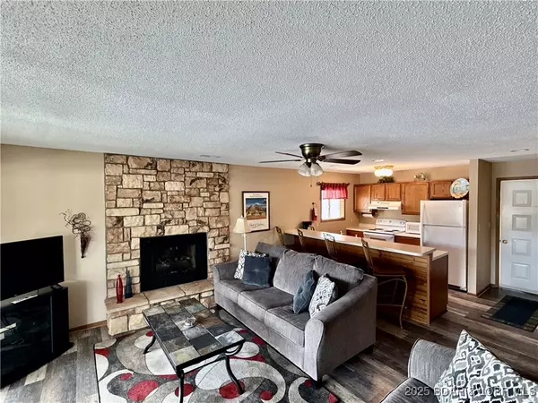 Lake Ozark, MO 65049,405 Barba Le LN #2E