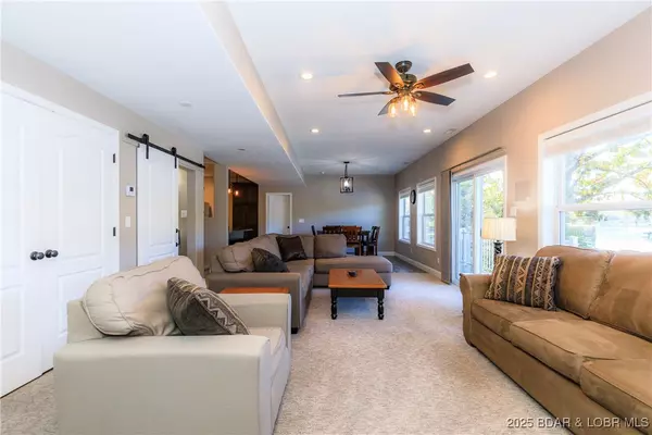 Camdenton, MO 65020,153 Stonebraker DR