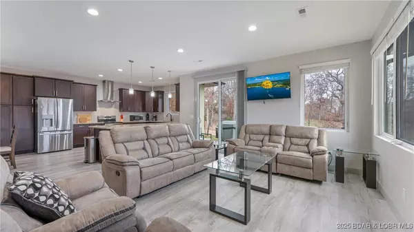 Porto Cima, MO 65079,113 Spring Creek CT