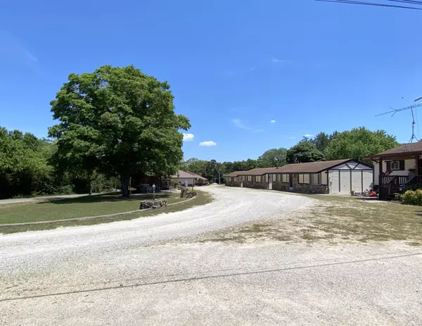 Shell Knob, MO 65747,262 Campbell Point Road