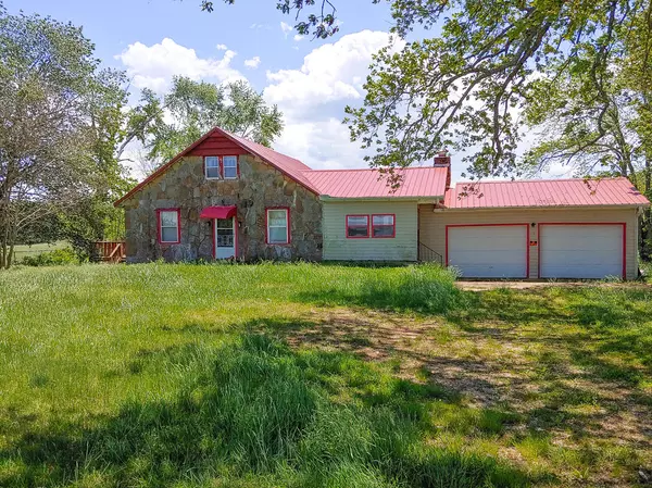 Gainesville, MO 65655,6814 State High Way 181