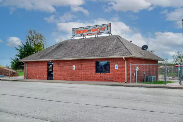 830 E Colter Drive,  Republic,  MO 65738