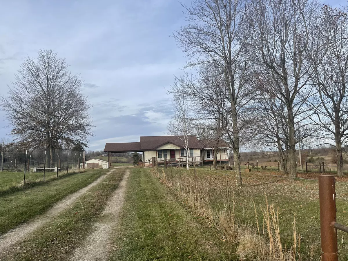 Mountain Grove, MO 65711,10179 Lone Pine Road