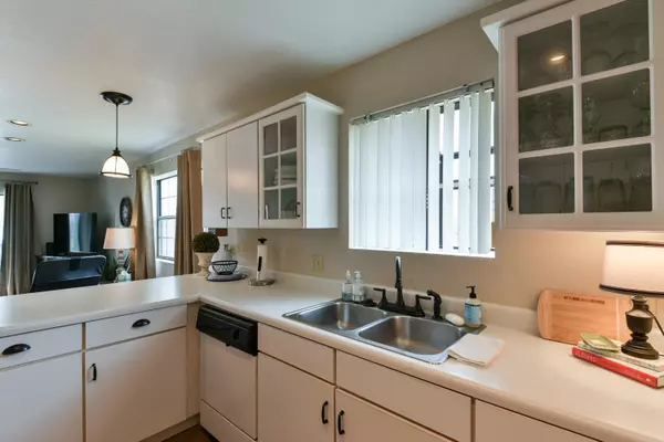 Branson, MO 65616,2700 Green Mountain Drive #2