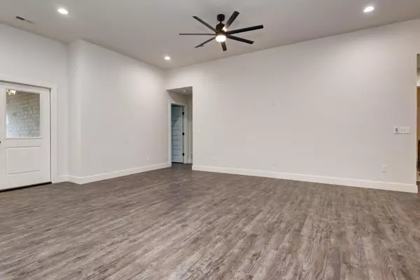 Ozark, MO 65721,2382 Athens Street