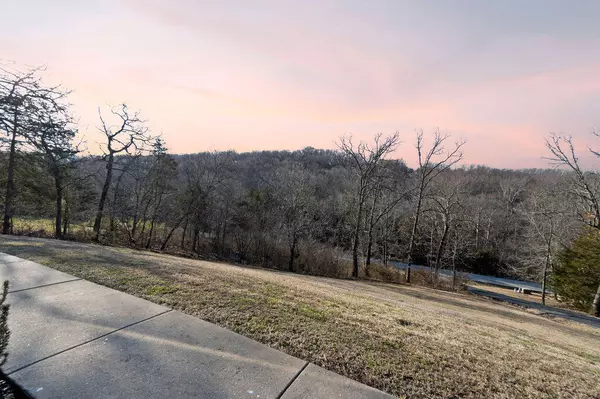 Kimberling City, MO 65686,105 Canyon Forest Way