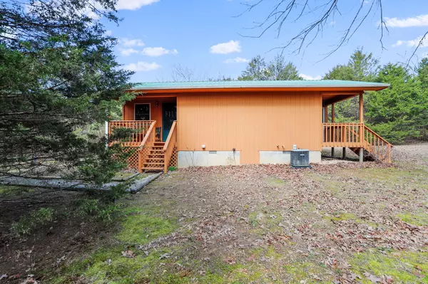 Bakersfield, MO 65609,70 Australia Drive