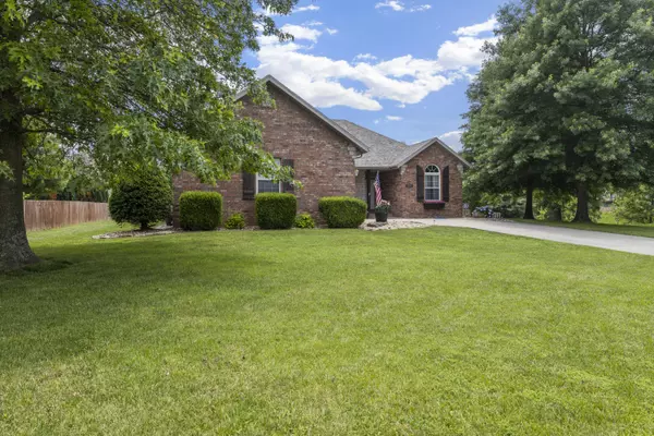 Rogersville, MO 65742,410 Killdeer Crest Circle