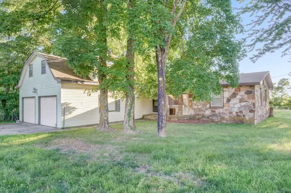 Ozark, MO 65721,2991 N 20th Street