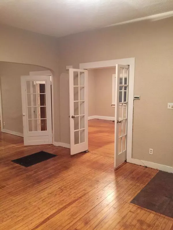 Springfield, MO 65803,1616 N Grant Avenue